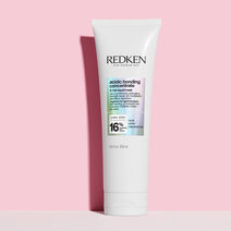 ACIDIC BONDING CONCENTRATE 5 MINUTE MASK - Redken Retail & Backwash | L'Oréal Partner Shop
