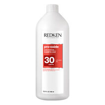 Pro-oxide Cream Developer 30 Volume - Redken | L'Oréal Partner Shop