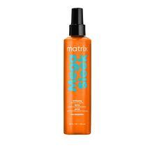 Mega Sleek Iron Smoother 250ml - Matrix | L'Oréal Partner Shop